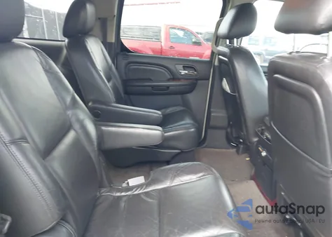 2011 Cadillac Escalade Esv Premium из США, поврежденный, VIN 1GYS4JEFXBR284617